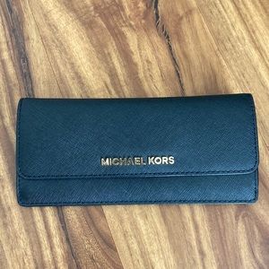 Michael Kors Jet Set Travel Flat Saffiano Leather Wallet Slim Black